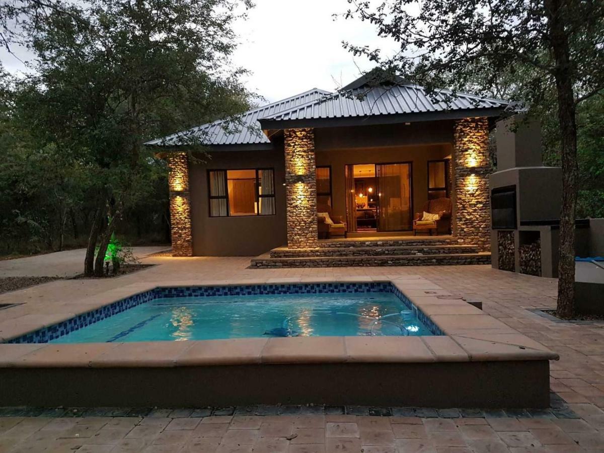 Luvivane Luxury Villa & Cottage Marloth Park Exterior foto